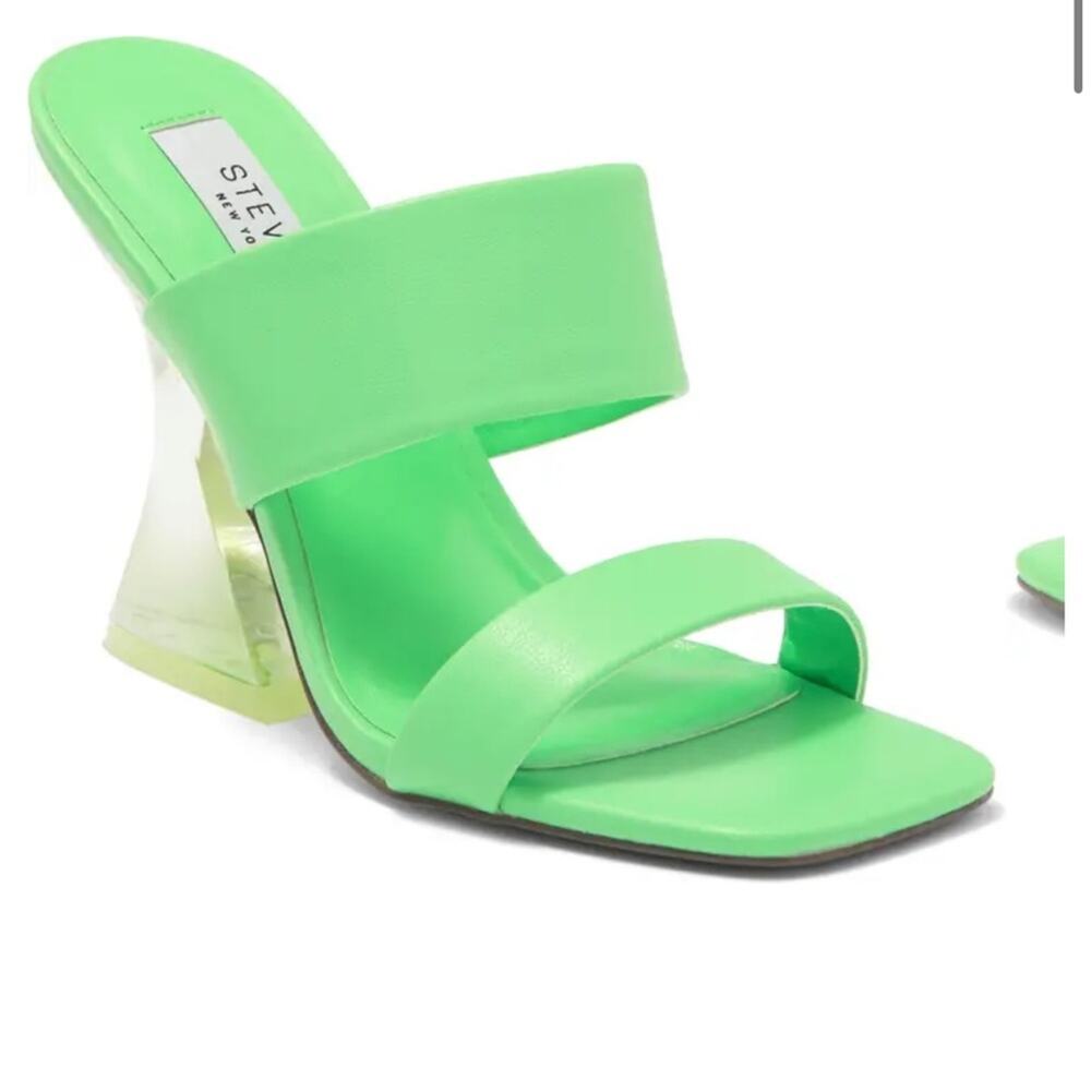 NWT Steven New York  brinne lucite strappy sandal in green size 6.5